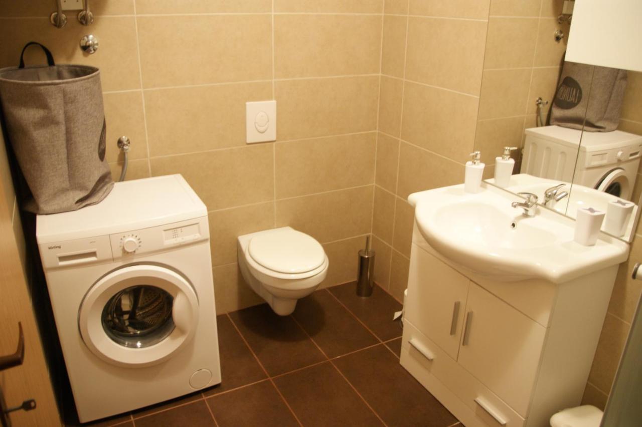 Apartman Ivana Pula Exterior photo